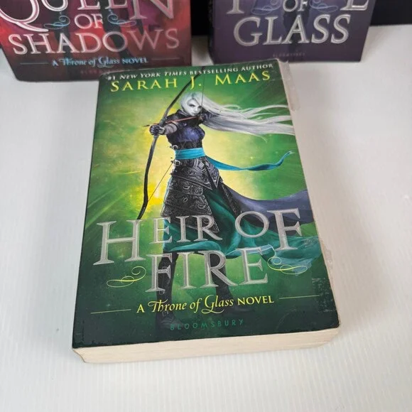 Sarah J Maas Lot of 3 Books Heir of Fire Throne of Glass Queen of Shadows - Picture 3 of 6